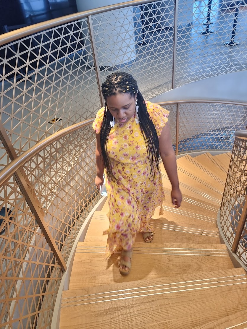 Deja, your travel guide